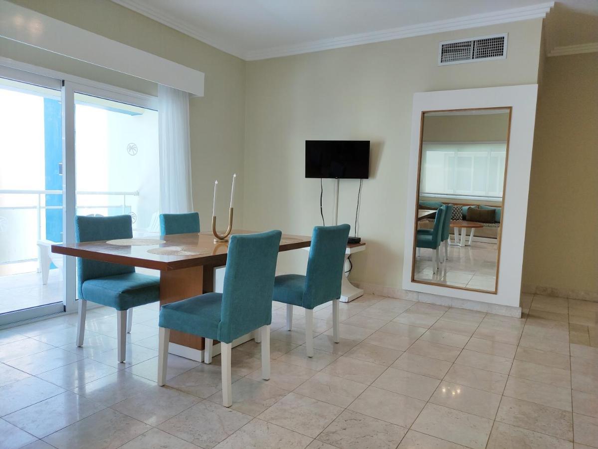 Chic Beachfront Apartment - Private Beach Access Punta Cana Exterior photo